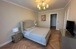Penthouse de închiriat, 143.20 mp, zona Independenței