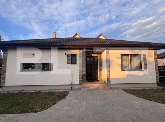 Casa de închiriat 3 camere Sud-Vest - 208472CI | BLITZ Bistriţa | Poza1