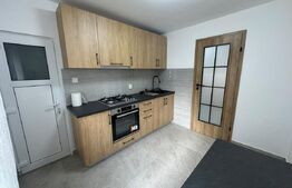 Apartament 3 camere, 72 mp, zona Centrală