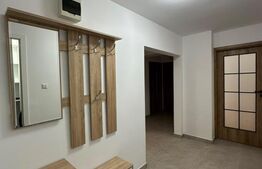 Apartament 3 camere, 72 mp, zona Centrală