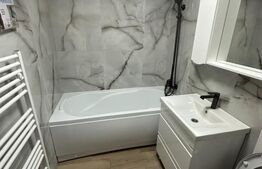 Apartament 3 camere, 72 mp, zona Centrală