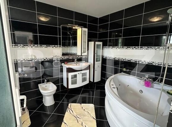 Casa de vânzare 4 camere Dorohoi - 152279CV | BLITZ Botoșani | Poza3