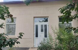Casa cu 4 camere, 110mp, centru Mihaileni