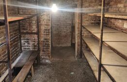 Apartament 3 camere+garaj, strada Stefan cel Mare, Dorohoi