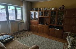 Apartament 3 camere+garaj, strada Stefan cel Mare, Dorohoi