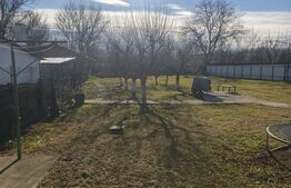 Casa 80mp + teren 1348mp, Dorohoi