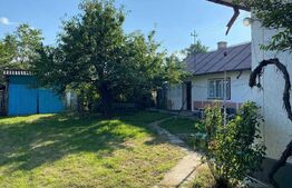 Casa de vanzare cu teren 1650mp zona Dorohoi