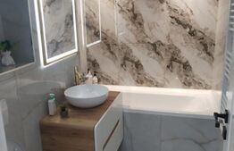 Apartament de vanzare, cu doua camere, 56 mp, zona Imparat Traian