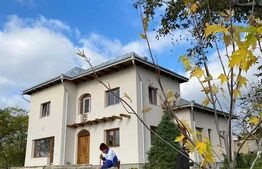 Casa individuala, 178mp, teren 1200, Broscauti