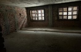 Casă spațioasă cu potențial imens – în inima orașului!