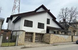 Casă spațioasă cu potențial imens – în inima orașului!