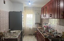 Apartament  decomandat de 3 camere, 65 mp,  etaj 3, zona Imparat Traian