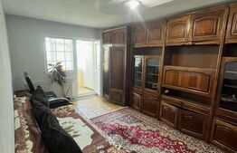 Apartament  decomandat de 3 camere, 65 mp,  etaj 3, zona Imparat Traian