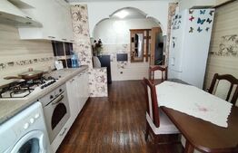 Apartament de 2 camere, 56 mp utili+ boxa, ultrafinisat, zona Centrala