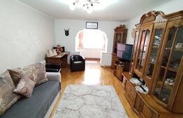 Apartament de 2 camere, 56 mp utili+ boxa, ultrafinisat, zona Centrala