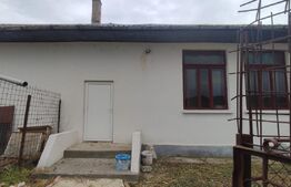 De vânzare – Clădire, spațiu comercial în com. Ungureni, jud. Botosani