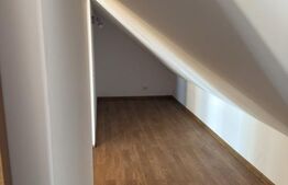  Casa tip duplex, 5 camere, 260 mp, teren de 750 mp, Botosani