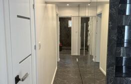 Apartament cu 3 camere, decomandat, 72 mp, zona Piață Mare