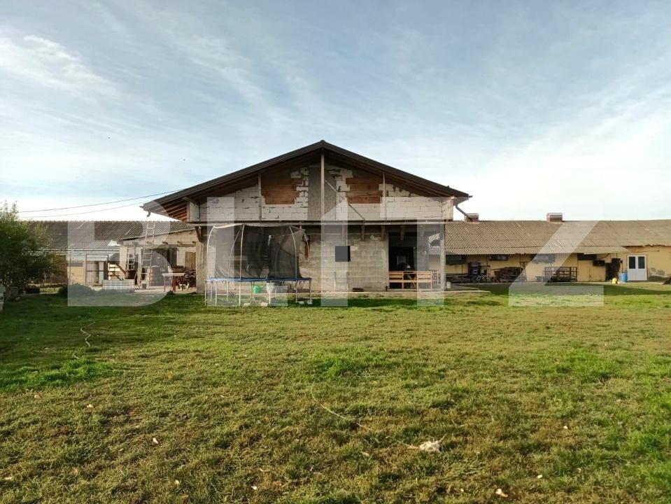 Casa de vânzare 4 camere Exterior Est - 176910CV | BLITZ Botoșani | Poza1