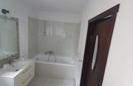 Apartament ultramodern, cu 3 camere, 2 băi, 2 balcoane, bloc nou - Botosani