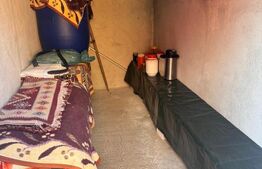 Casă bătrânească locuibilă cu teren generos – Ghilanesti, comuna Cristesti