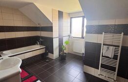 Casă superbă, mobilată complet, independentă energetic – Catamarasti Deal