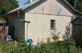 Casă individuală la stradă – teren 2068 mp intravilan | 55 mp utili | Podeni