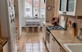 Apartament ultracentral cu 3 camere – 84 mp, Parcare + Pod 64 mp