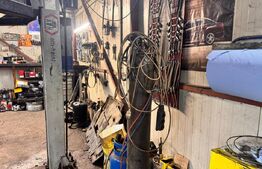 Hală Service Complet Utilată – La Strada Principală, Zona Stejari