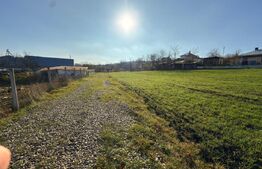 Teren parcelat – 4 loturi ideale pentru investiție, 520 mp