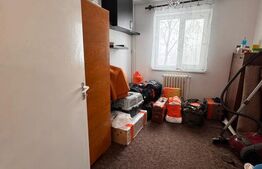 Apartament cu 3 camere semidecomandat, etaj 2 - Bd. Mihai Eminescu