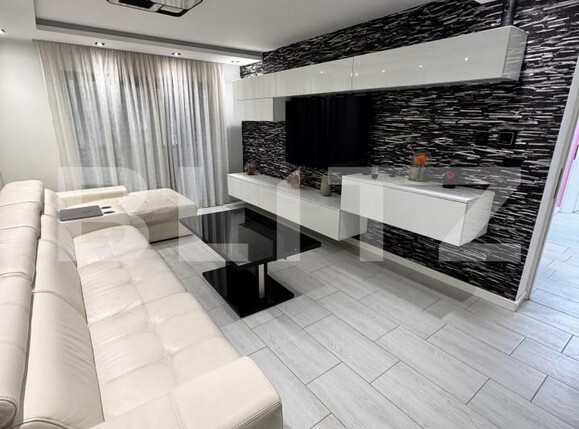 Apartament de vânzare 4 camere Ultracentral - 186438AV | BLITZ Botoșani | Poza1