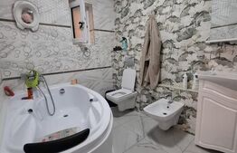 Proprietate modernă cu două locuințe – Zonă Centrală