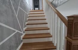 Proprietate modernă cu două locuințe – Zonă Centrală