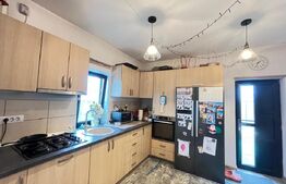 Casă spațioasă în zona Tulbureni cu teren de 1400 mp