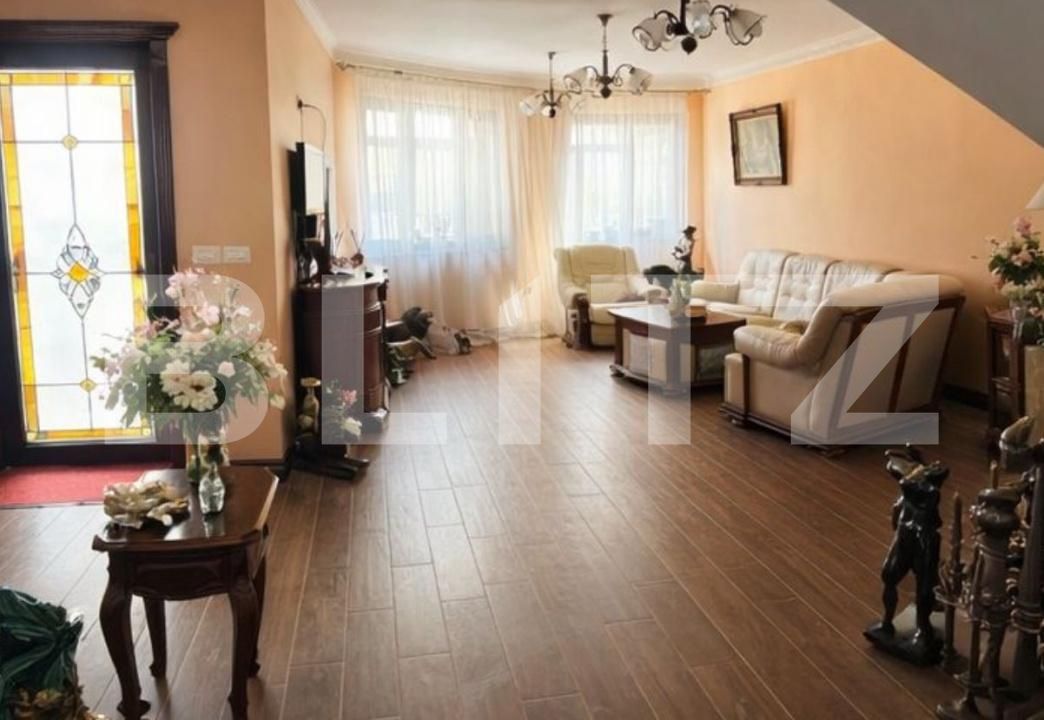 Casa de vânzare 10 camere Central - 191058CV | BLITZ Botoșani | Poza4
