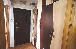 Apartament cu 3 camere si garaj, Botosani