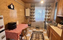 Apartament cu 3 camere decomandat - Bucovina, Liceul Sportiv