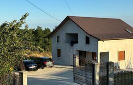 Casă modernă și spațioasă de vânzare, 180 mp, zona Darabani 
