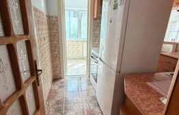Apartament cu 2 camere, decomandat, 50mp, zona Bulevard