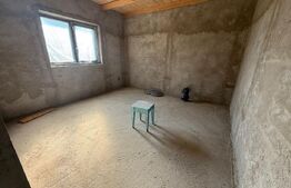 Casă individuală 85 mp +teren 1200 mp, la strada principala - Baiceni