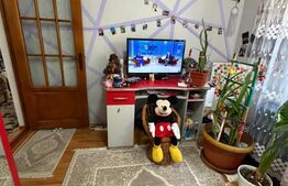 Apartament cu doua camere, semidecomandat, etaj 1, zona Bucovina