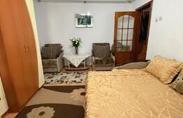 Apartament cu doua camere, semidecomandat, etaj 1, zona Bucovina