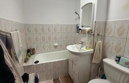Apartament cu doua camere, semidecomandat, etaj 1, zona Bucovina