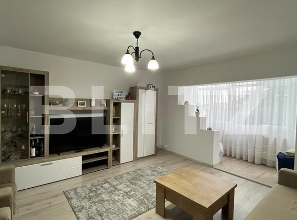 Apartament de vânzare 3 camere Central - 200047AV | BLITZ Botoșani | Poza1
