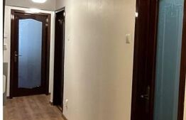 Apartament de 3 camere, 62 mp decomandat - Zona Piata Mare 