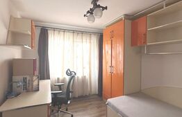 Apartament de 3 camere, 62 mp decomandat - Zona Piata Mare 