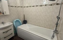 Apartament 3 camere, 62 mp, decomandat, zona Flamanzi