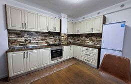 Apartament de vanzare, 76.08 mp, mansarda+sauna, zona Centrala
