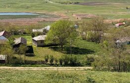 Teren intravilan de vânzare, 3344 mp, Loc. Costești, Com. Răchiți